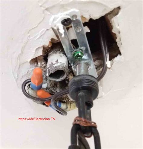 how to remove an electrical box from the ceiling|old work junction box ceiling.